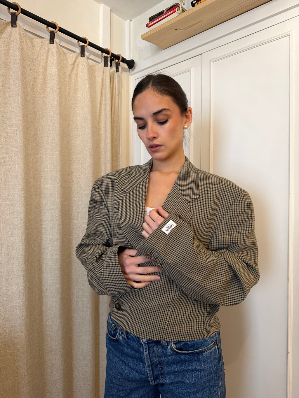 Le Cropped Nina